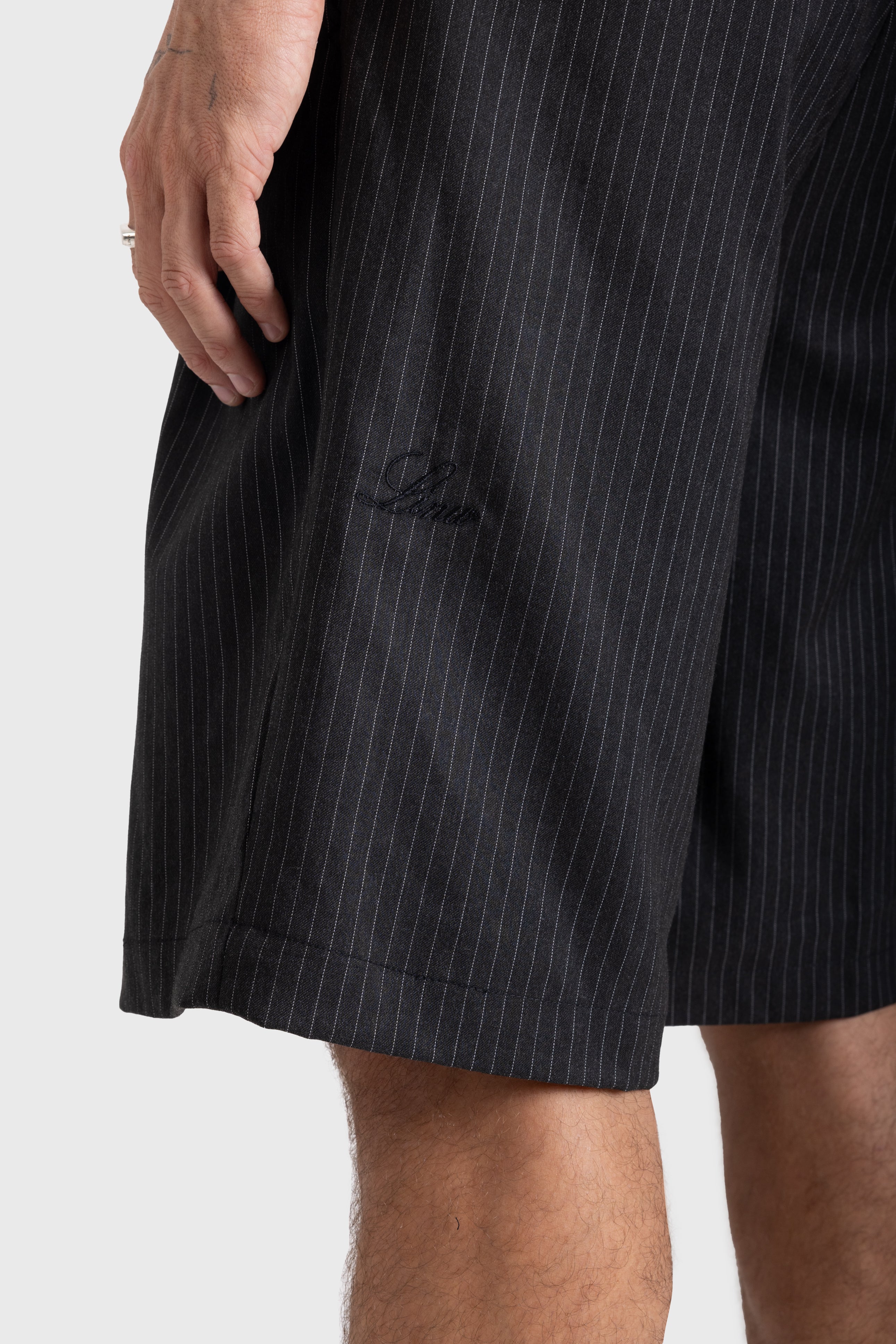 【美品】Graphpaper Linen Baggy Shorts black Graphpaper (グラフペーパー) / LINEN BAGGY SHORTS | NOTHING BUT