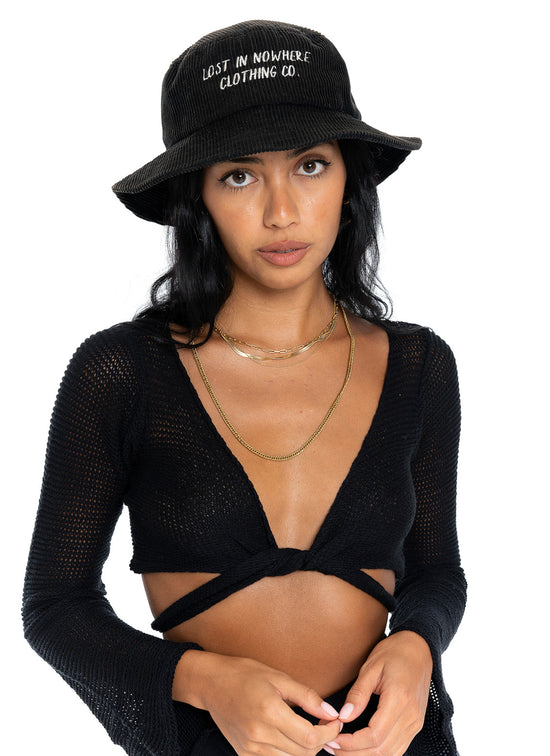 Load image into Gallery viewer, Mia Long Sleeve Knit Crop - Black
