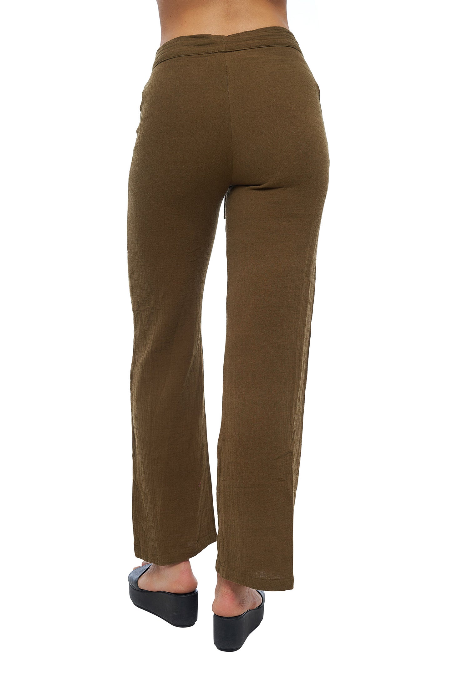 Della Pant- Brown